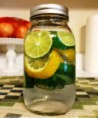 Domácí detoxikační nápoj